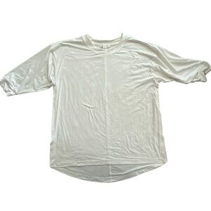 Athleta White high low workout relaxed Top Sz M